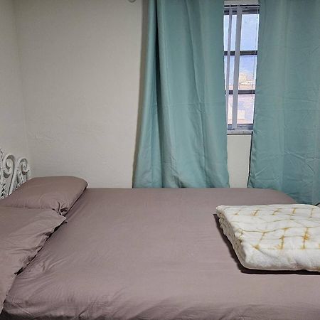 Room In Apartment - The Sample Rd Retreats 폼파노 비치 외부 사진